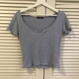 brandy melville blue and white striped tshirt